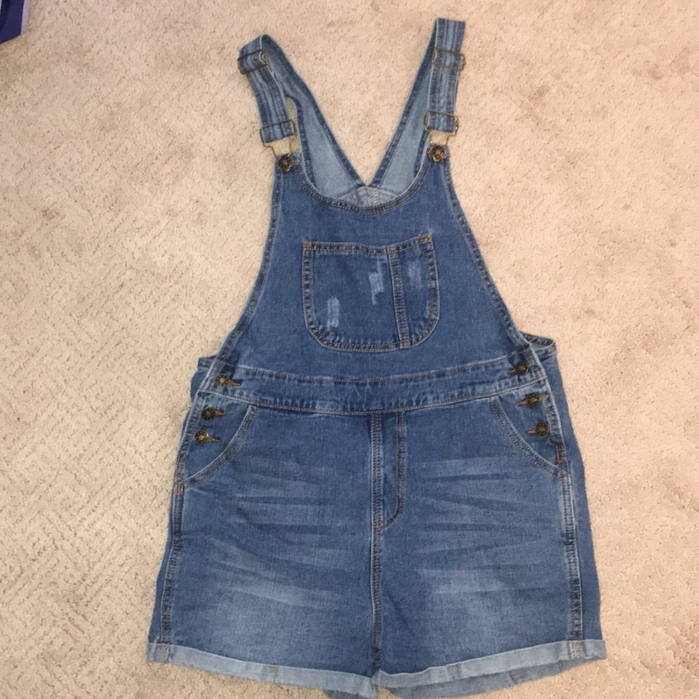 Denim Overalls ! - Picture 4 of 4